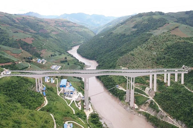 主圖 怒江特大橋.jpg